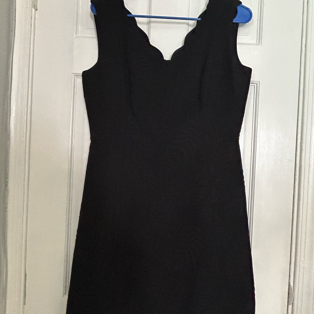 Elegant Black Sleeveless Dress